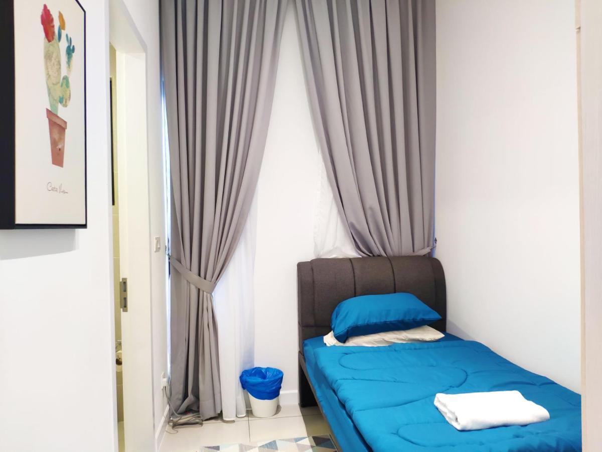 Le Pavilion By Salaam Suites, 5 Pax, Near Setiawalk Apartment *